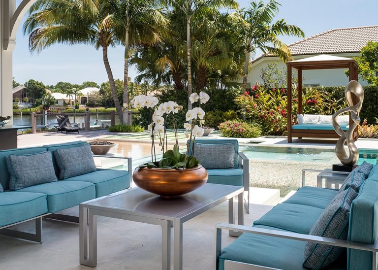 Coastal Timeless